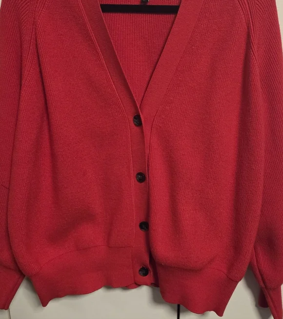 M Universal Standard V-Neck Cardigan In VIBRANT Orange - Picture 2 of 7